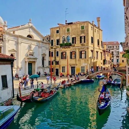 Ca Cicogna Air Conditioning And Fast Wifi, Location * ヴェネツィア